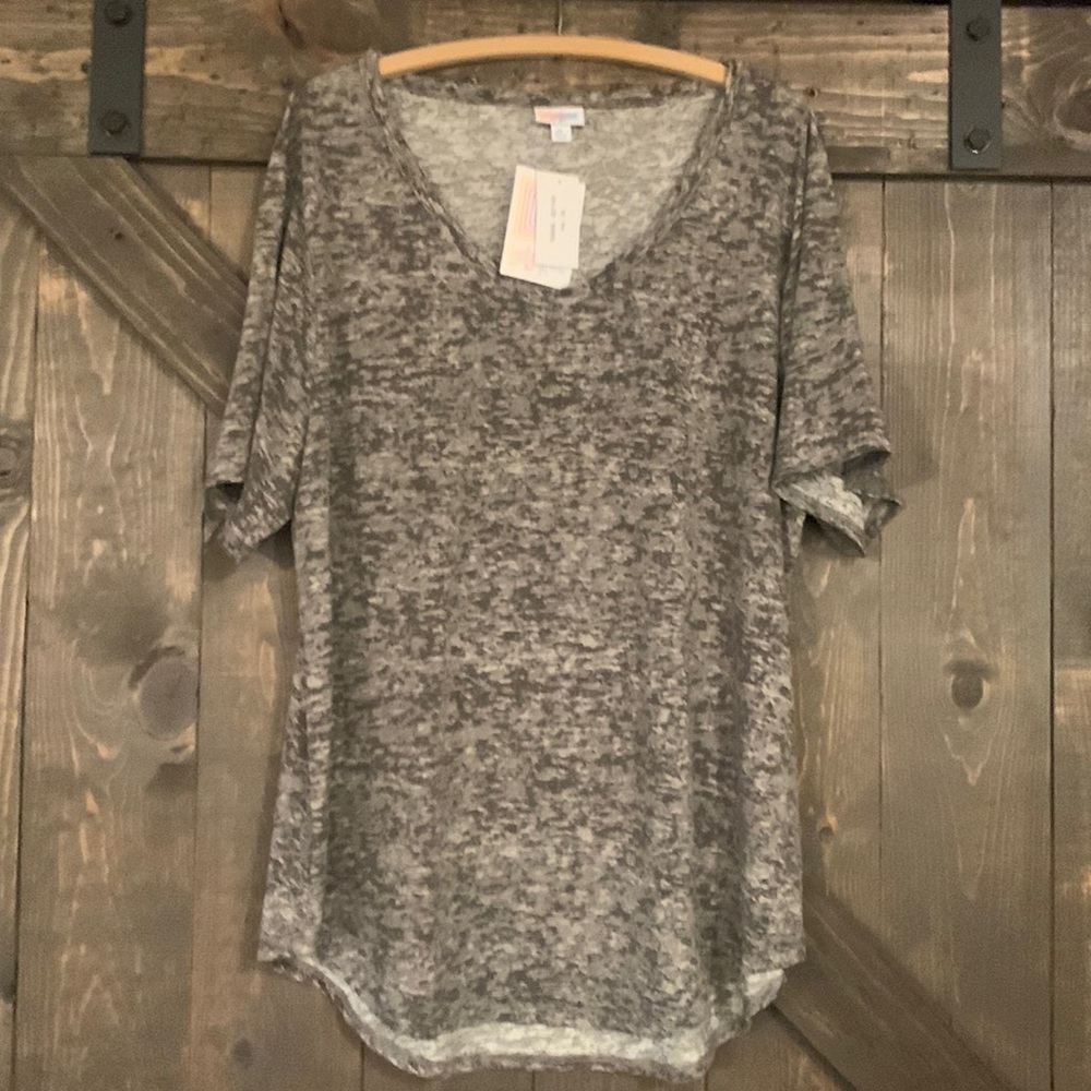 LuLaRoe Iris Top